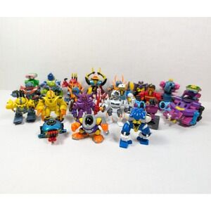 Vintage Z-Bots Lot of 23 Micro Machines Galoob 90s Linkbots Terroryz